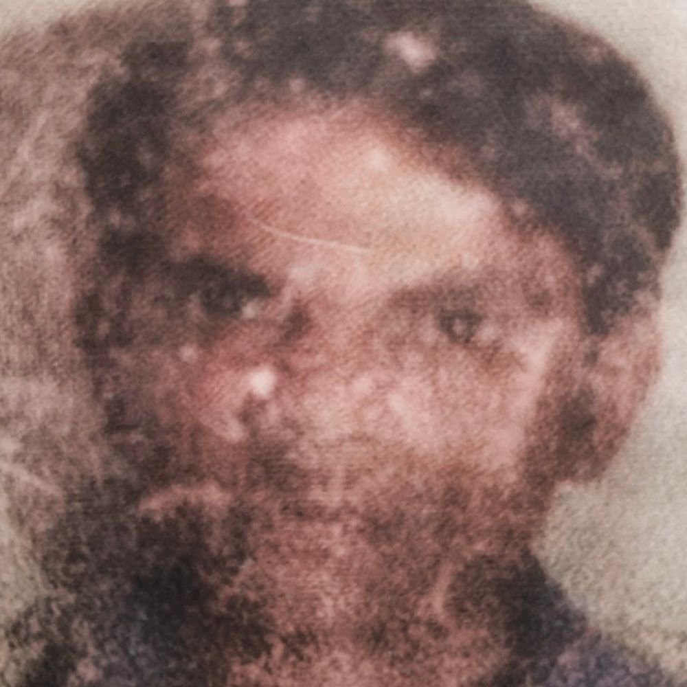 पत्नी के न आने से परेशान युवक ने खाया जहर:इलाज के दौरान मौत, फोन पर दोनों की कहासुनी हुई थी
