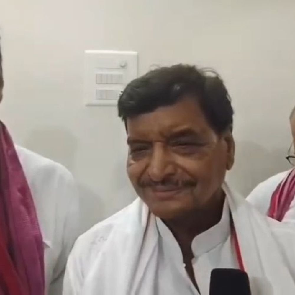 आजमगढ़ में शिवपाल यादव बोले- 2027 में अखिलेश बनेंगे सीएम:राम मंदिर चढ़ावा चोरी पर कहा- बड़े लोगों को बचाने की कोशिश नहीं होनी चाहिए