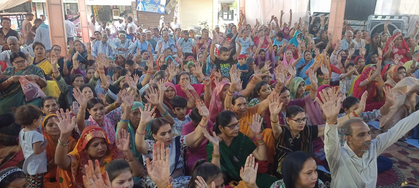 श्री शिव महापुराण में गणेश जन्मोत्सव प्रसंग सुनाया