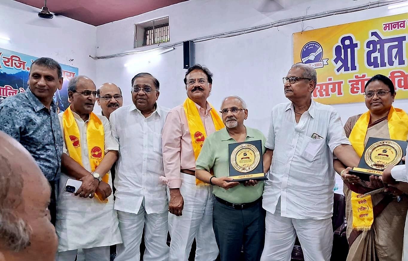 विद्युत शवदाह गृह के वातानुकूलित प्रतीक्षालय का लोकार्पण