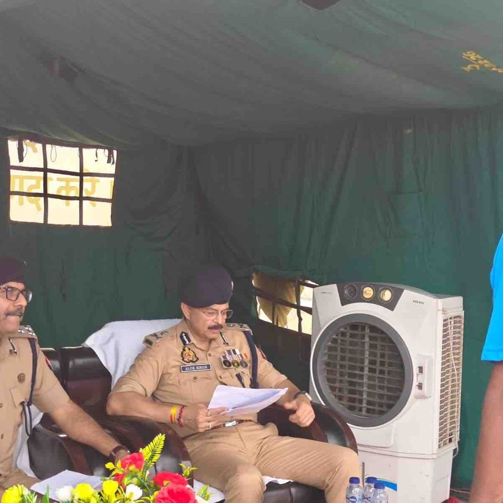 गोरखपुर में बाढ़ से निपटने की तैयारी तेज:श्रीराम घाट पहुंचे DG PAC, राहत तैयारियों का लिया जायजा