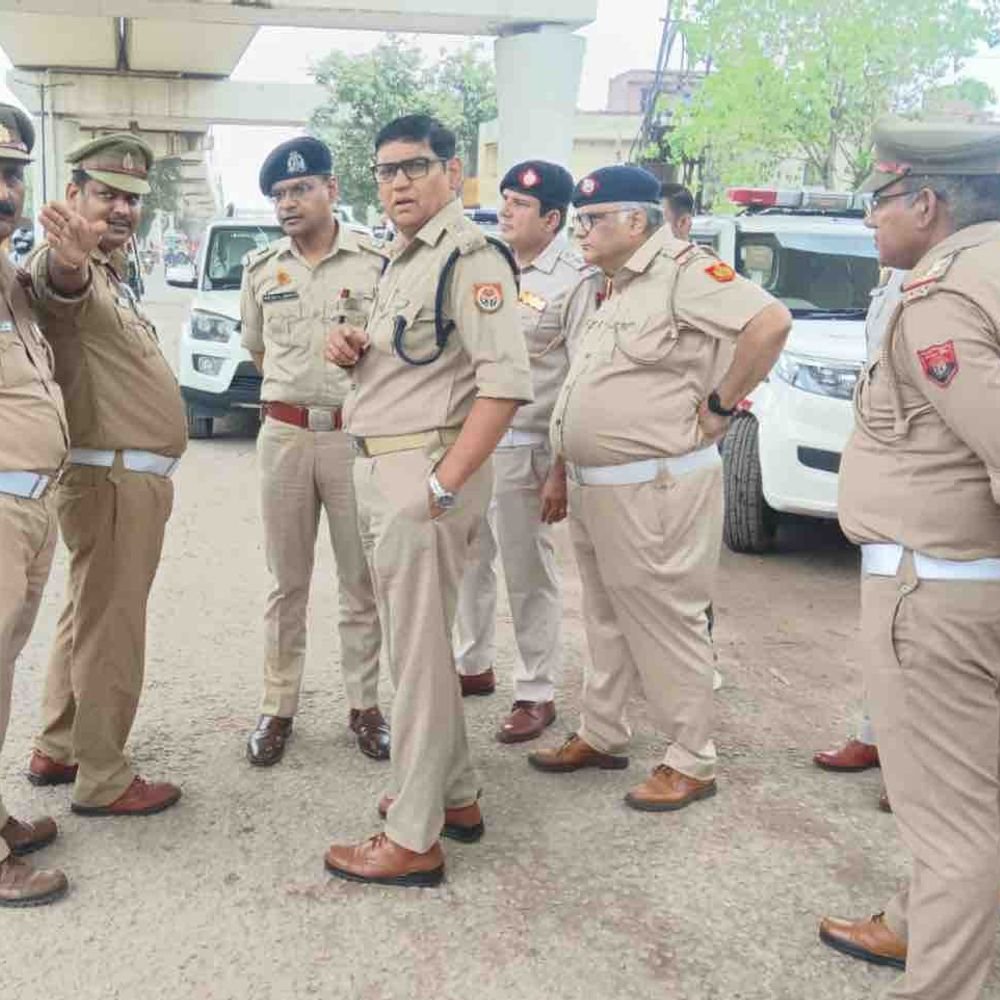 कांवड़ यात्रा की तैयारियों में जुटी गाजियाबाद पुलिस:दिल्ली बॉर्डर का संयुक्त निरीक्षण, ट्रैफिक और सुरक्षा व्यवस्था पर बनी रणनीति