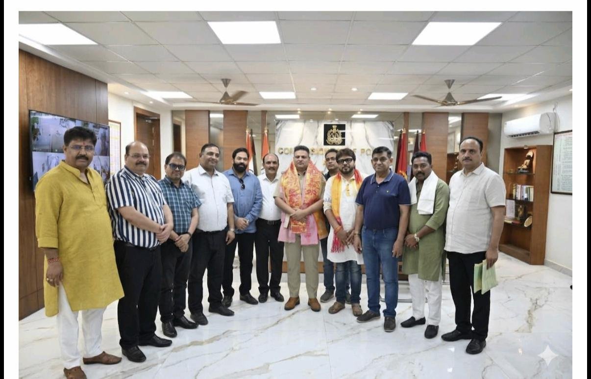 जनकपुरी महोत्सव को लेकर आयोजन समिति ने पुलिस आयुक्त से की भेंट