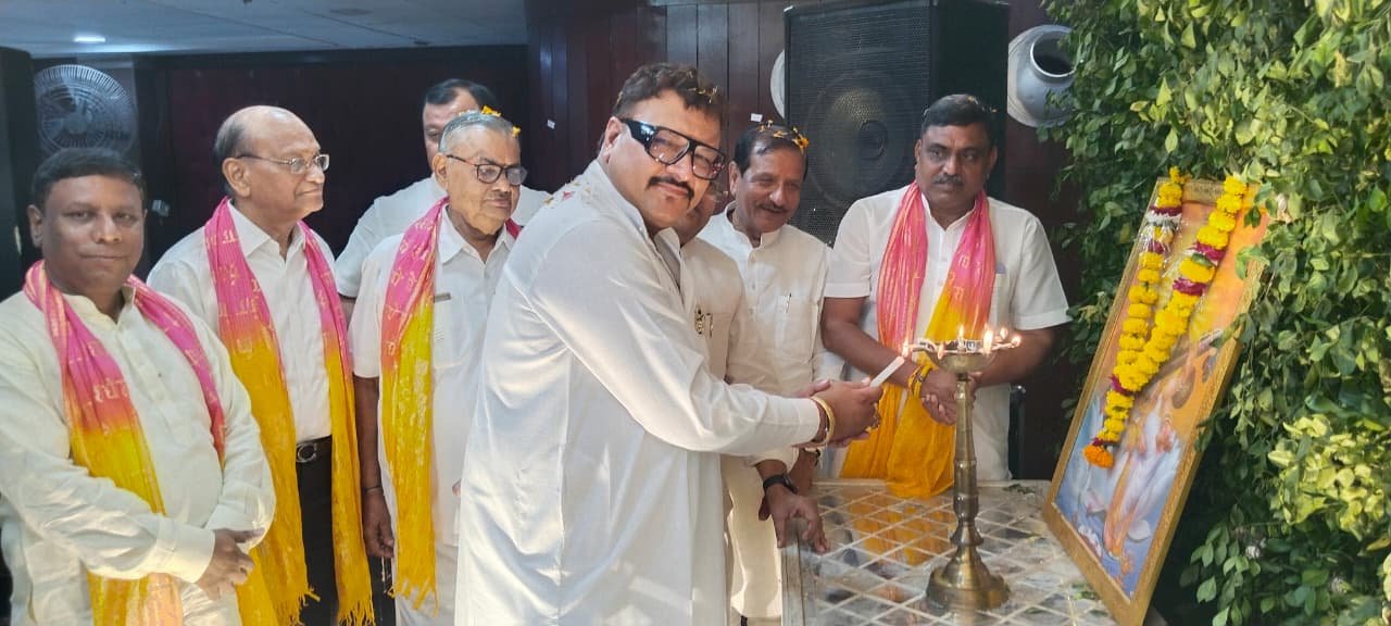 आदर्श मंडी का सपना अधूरा, सड़क-सफाई और समस्याओं से जूझ रहा मोतीगंज बाजार