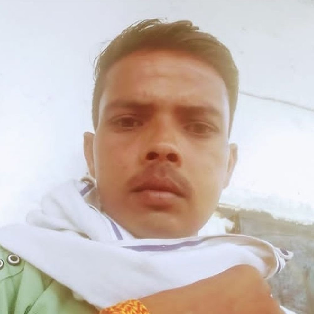 फिरोजाबाद में युवक ने यमुना में लगाई छलांग:घर से बाजार जाने का कहकर निकला था, तेज बहाव में तलाश जारी