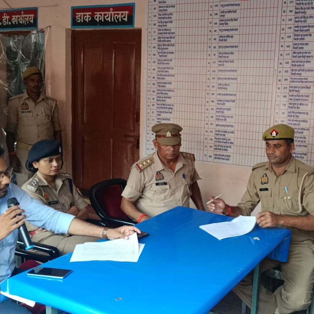 कासगंज में 40 जब्त वाहनों की नीलामी:पुलिस को मिला 1.11 लाख रुपए का राजस्व, राजकीय कोष में कराया जमा
