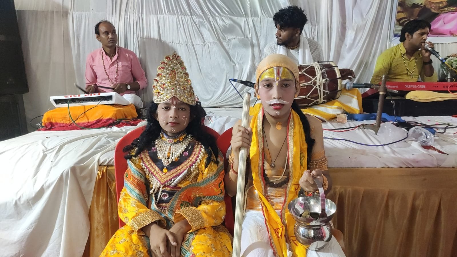 नर्वदेश्वर महादेव मंदिर में गूंजा श्रीकृष्ण-सुदामा मिलन का प्रसंग, भावुक हुए श्रद्धालु