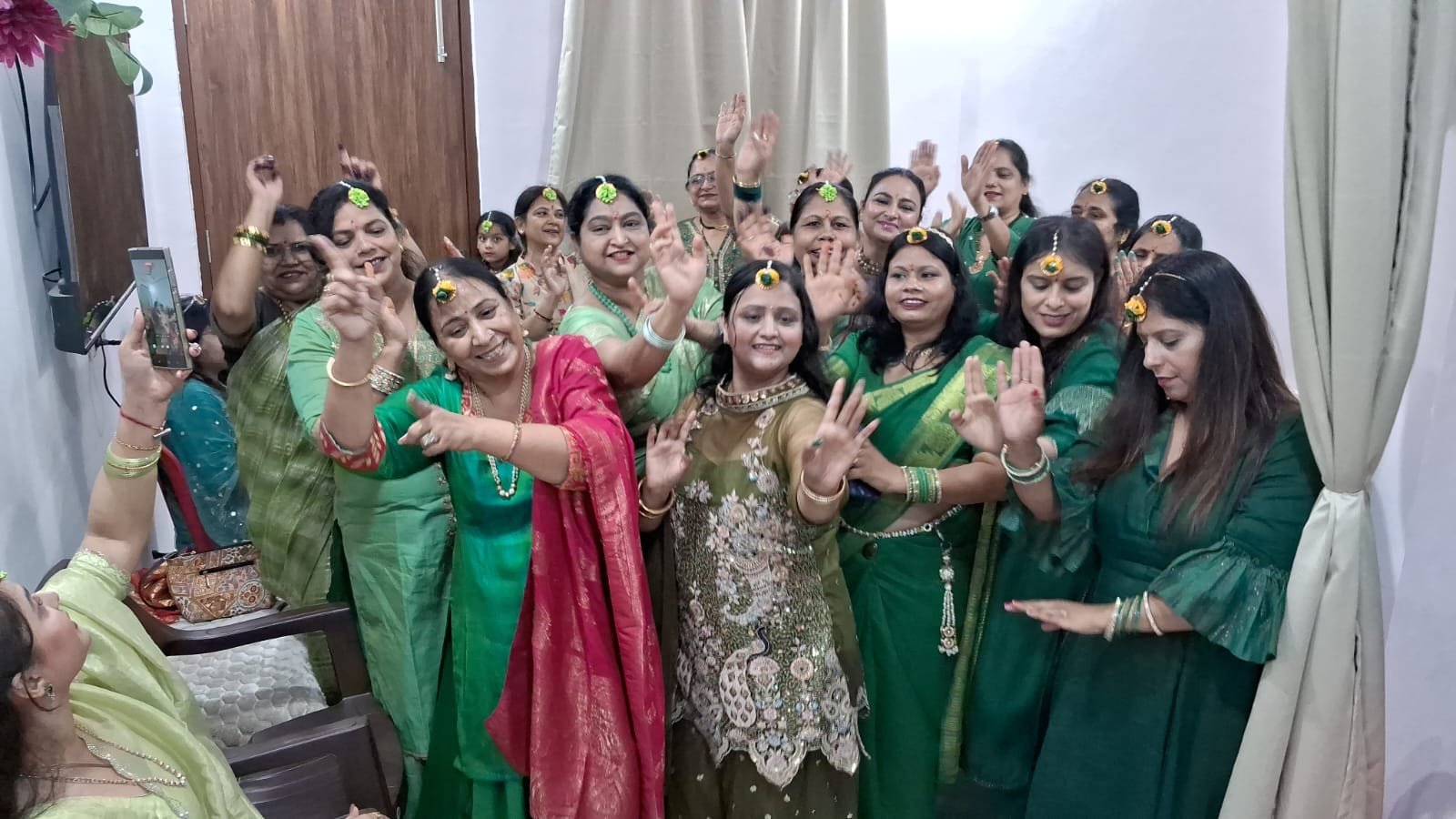 हरियाली तीज उत्सव में सजी सावन की महफिल