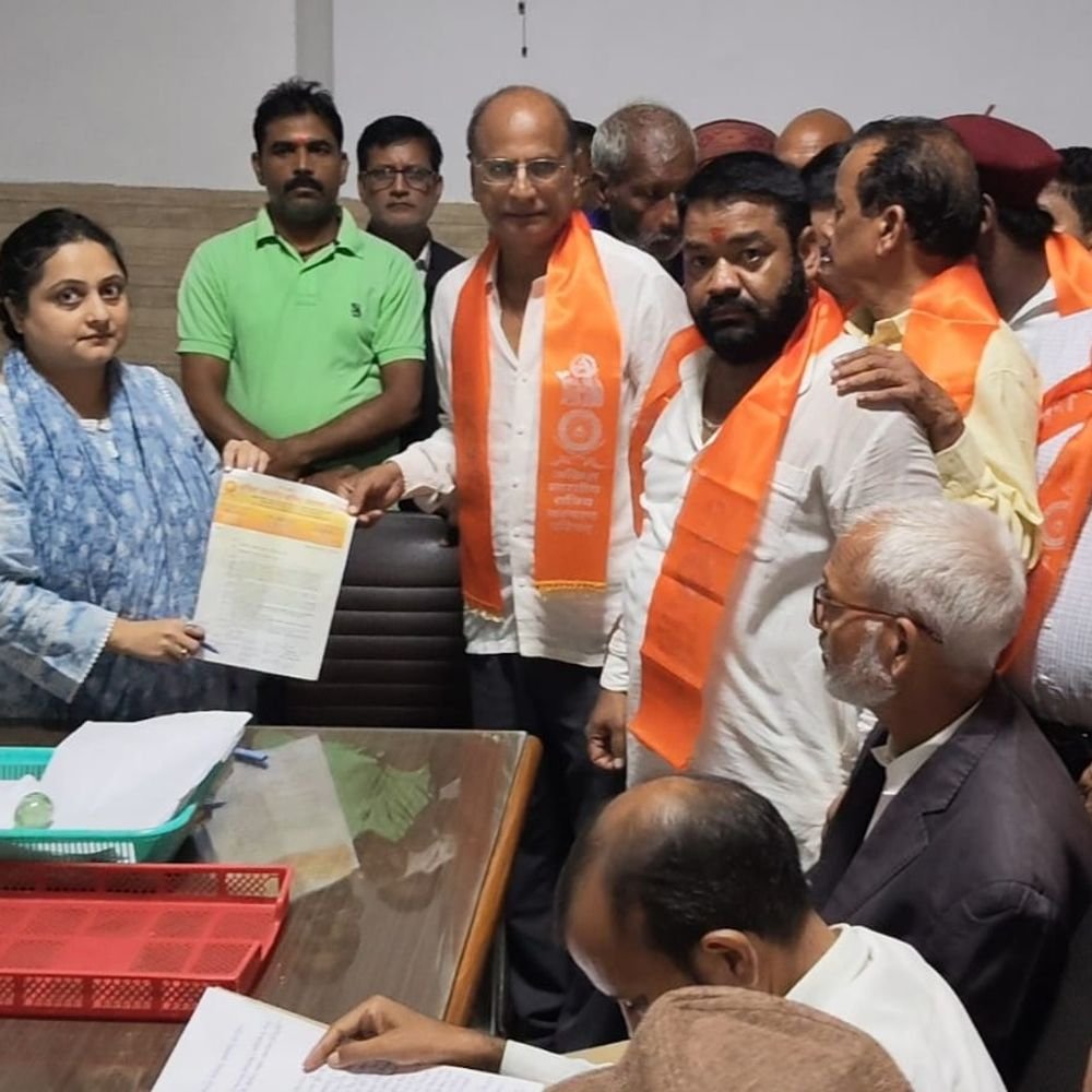 प्रतापगढ़ में सवर्ण आयोग के गठन की मांग:क्षत्रिय संगठनों ने सौंपा ज्ञापन, SC-ST एक्ट खत्म करने और आर्थिक आधार पर आरक्षण की मांग