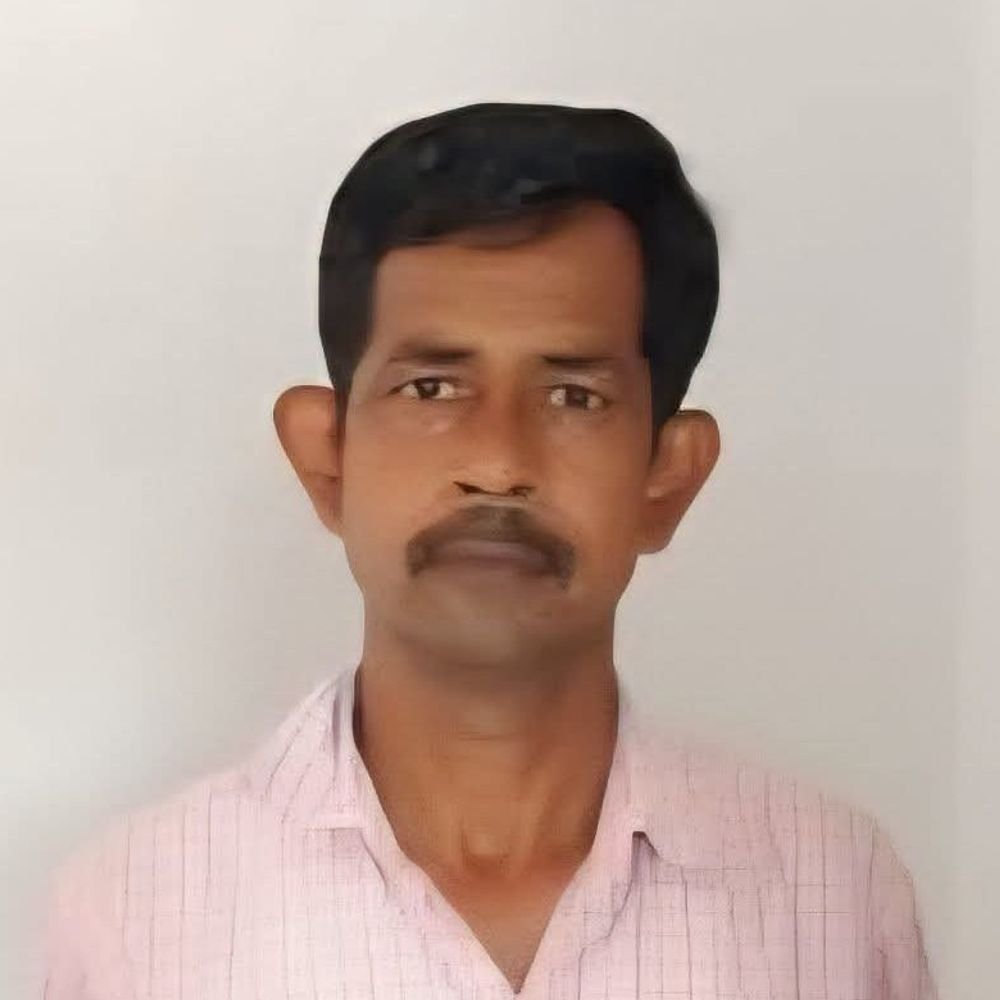पीलीभीत में लापता अधेड़ का नदी से शव मिला:परिवार में कहासुनी होने पर घर से निकले थे, SDRF ने 4 घंटे के रेस्क्यू के बाद शव बरामद किया