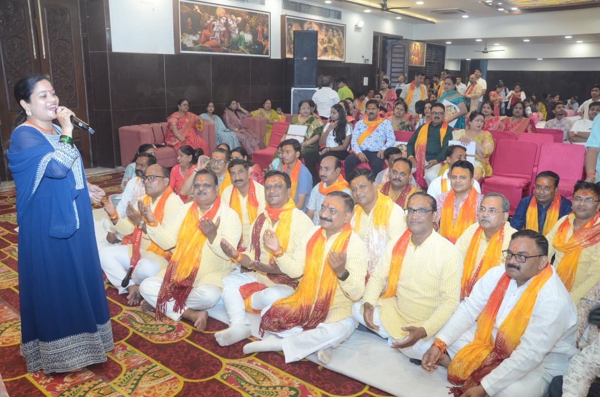 सुन ले ओ सांवरिया, मुझे तेरा ही सहारा है … पर झूमे सांवरिया भक्त