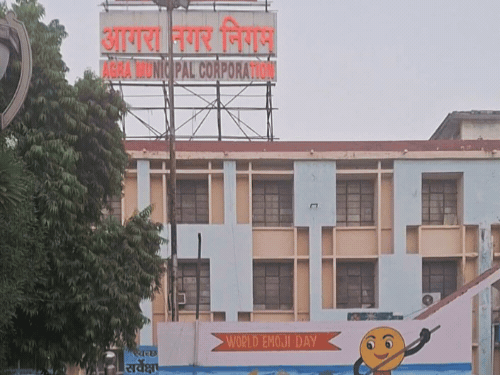 आगरा में 72.74 करोड़ से होगा जलभराव का समाधान:स्टार्म वाटर ड्रेन की दो योजना को शासन से मिली मंजूरी