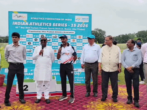 इंडियन एथलेटिक्स सीरीज-15 में खिलाड़ियों ने किया शानदार प्रदर्शन:बारिश के बीच एथलीटों का जोश रहा बरकरार, खेल मंत्री ने विजेताओं को किया सम्मानित