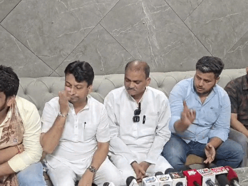 मेरठ में किसी के मकान- दुकान पर नहीं चलेगा बुलडोजर:रविंद्र गुर्जर ने कहा- आंदोलन से मुख्यमंत्री तक पहुंची यहां के लोगों की समस्या