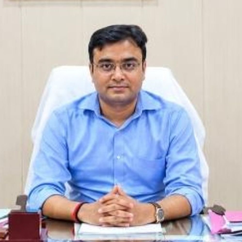 अयोध्या में 1600 दिव्यांगों की सात माह से पेंशन बंद:आर्थिक संकट बढ़ा, हर महीने मिलने वाले एक हजार रुपये का इंतजार