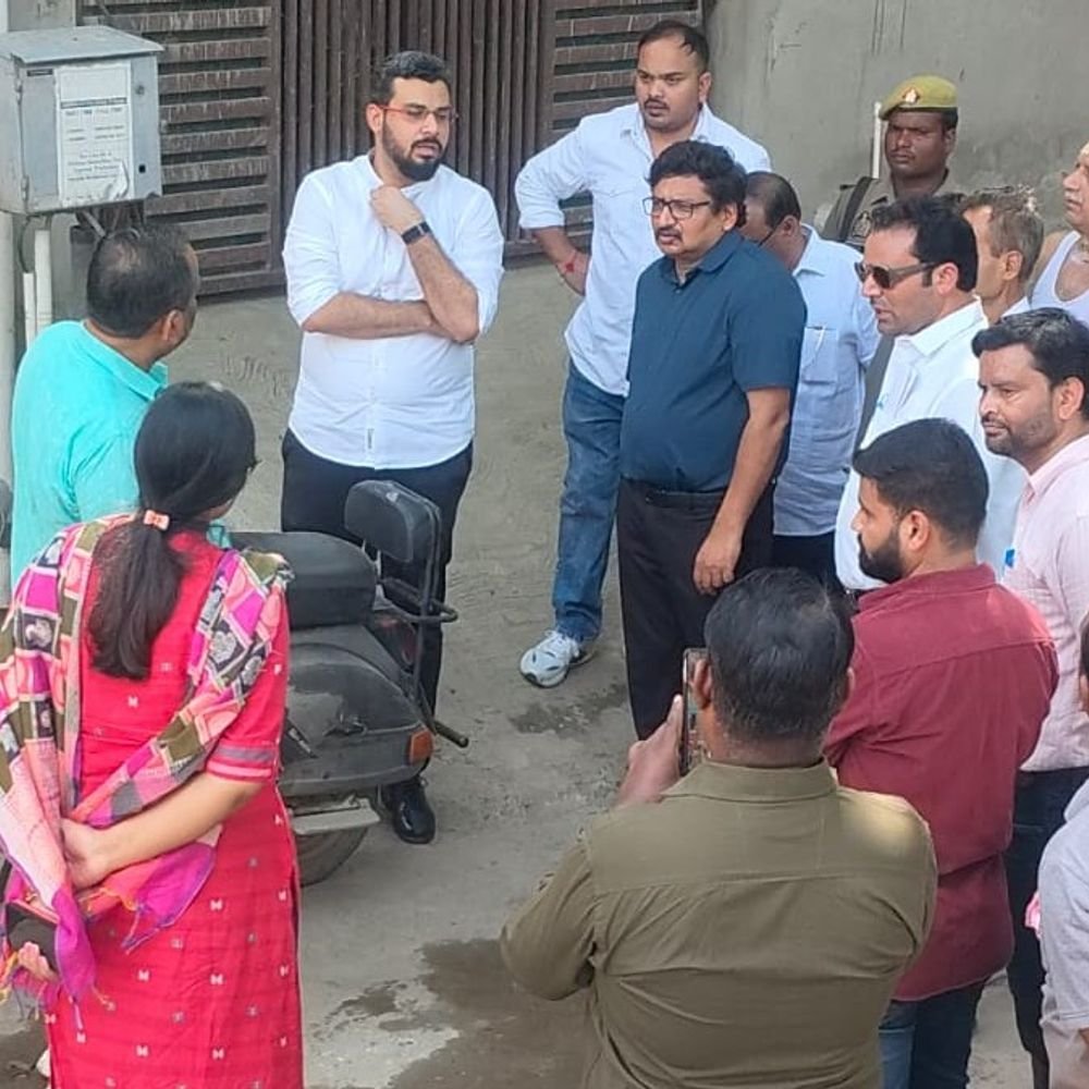 नालों की सफाई में लापरवाही मिली,नगर आयुक्त ने लिया एक्शन:डोर-टू-डोर कूड़ा कलेक्शन करने वाली नेचर ग्रीन पर 10 लाख का जुर्माना लगाया