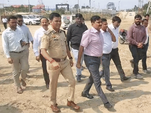 मूर्ति विसर्जन स्थल पर CCTV से होगी निगरानी:कमिश्नर व DIG ने कृत्रिम तालाबों का निरीक्षण किया; आने-जाने के होंगे अलग रास्ते